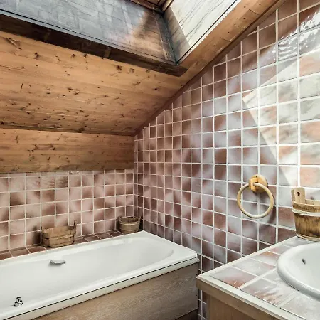Duplex 3 Avec Cheminee, Balcons Et Piscine - Proche Centre - Fr-1-453-42 * Megève